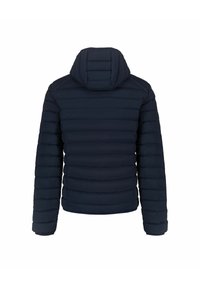 Marineblauwe puffjack met horizontale stiknaad, een capuchon en elastische manchetten. Glad textuur en lichtgewicht isolatie voor warmte.