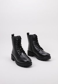 Sandra Fontán GARNAVIE - Botines con cordones - black