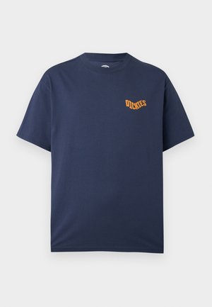 Μπλε ναυτικό κοντομάνικο T-shirt με πορτοκαλί λογότυπο «Dickies» στο αριστερό στήθος.
