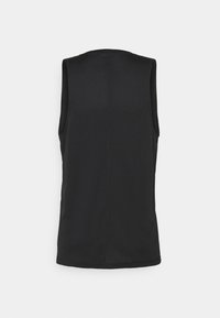 ASICS CORE SINGLET - Top - performance black