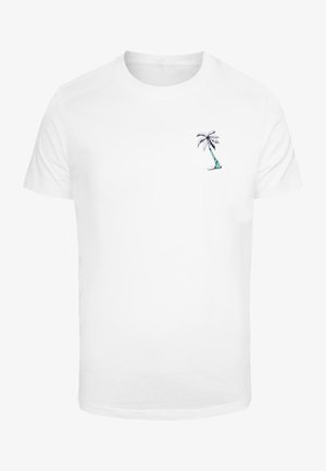 Valge lühikeste käistega t-särk, millel on vasakus rinnakus väike teald ja must palmipuude graafika. Sile puuvillane kangas.