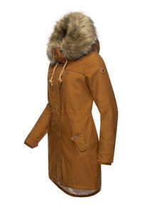 Brun huva parka med en imitationspäls-kant, med dragkedja och knapplåsning, två framfickor och ett mönstrat inre foder.