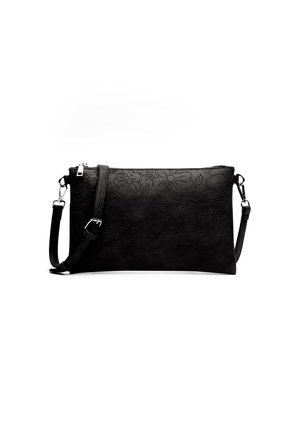 Sac bandoulière noir avec motif floral en relief, sangle réglable, et fermeture éclair ainsi que attaches en métal argenté sur fond blanc.