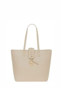 Beżowa skórzana torba tote z dwoma długimi uchwytami, zapięciem na pasek z przodu, złotymi akcentami i gładką teksturą.