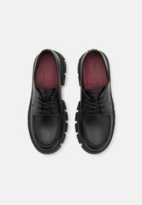 Marc O'Polo LISBET - Pantofi cu șiret - black