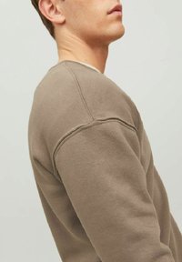 Jack & Jones Sudadera - dark brown