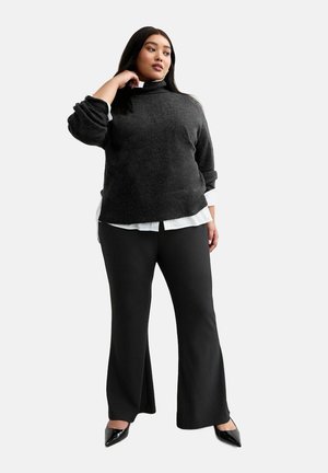 CURVES FLARED - Leggings - black