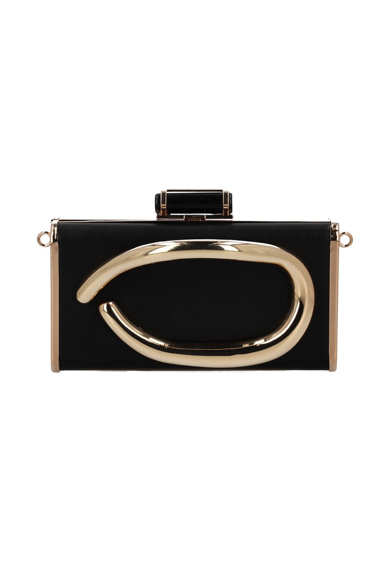Clutch rectangular negro con asa curva dorada y cierre negro. Material suave con acabado brillante. Detalles en herrajes de tono dorado.