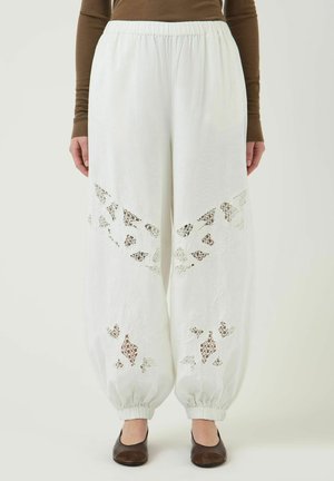 YAS HOSE YASRAISE HW BALLOON - Broek - star white