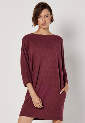 Apricot Neulemekko - burgandy