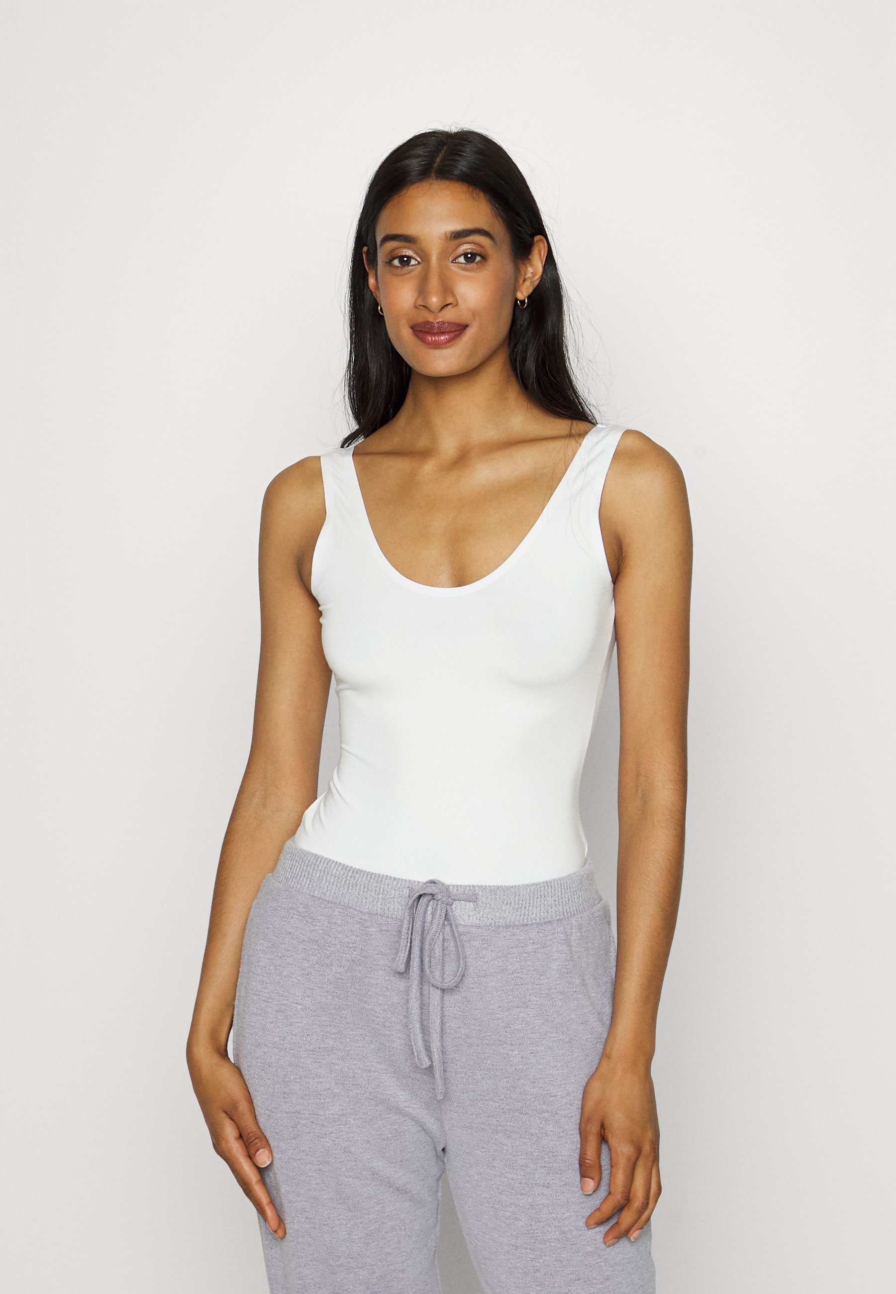 Pyjama Thermal Décolleté Triumph Pour Femme - 100% Polyester - Confort Nuit