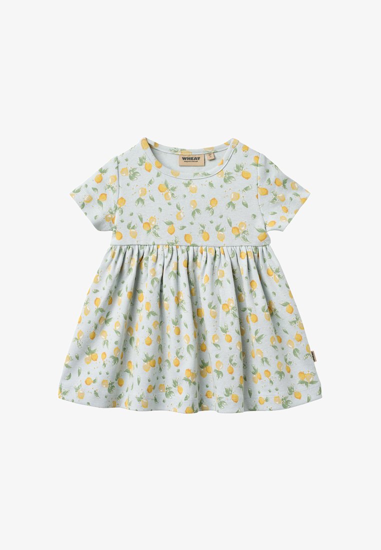 Robe bébé à manches courtes avec jupe froncée en bleu clair, ornée de motifs de citrons jaunes et de feuilles vertes.