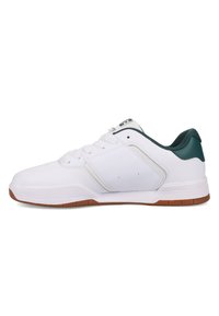 Unselected,  white green