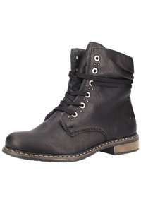 Botas de cuero negras hasta el tobillo con un diseño estructurado, puntera redondeada, parte delantera con cordones, ojales plateados y una suela texturizada marrón en contraste.