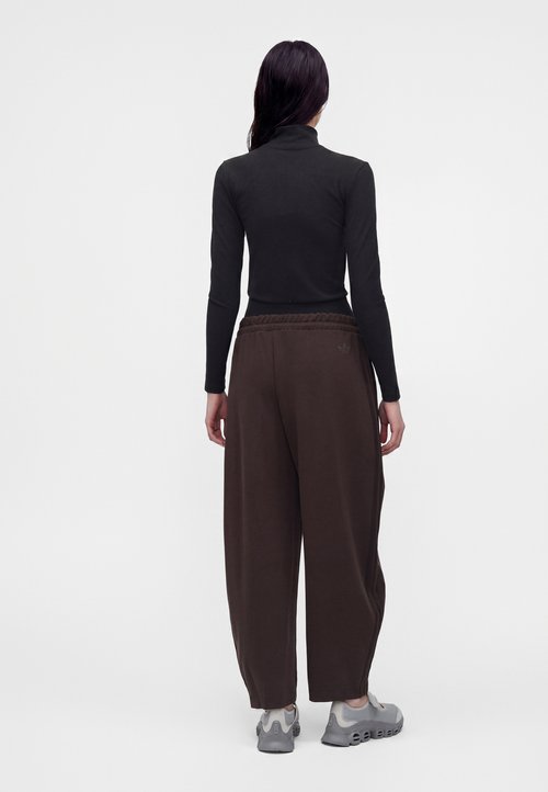 adidas Barrel Leg Pants Asia Sizing 'Aurora Coffee' (Women's) — foto 3
