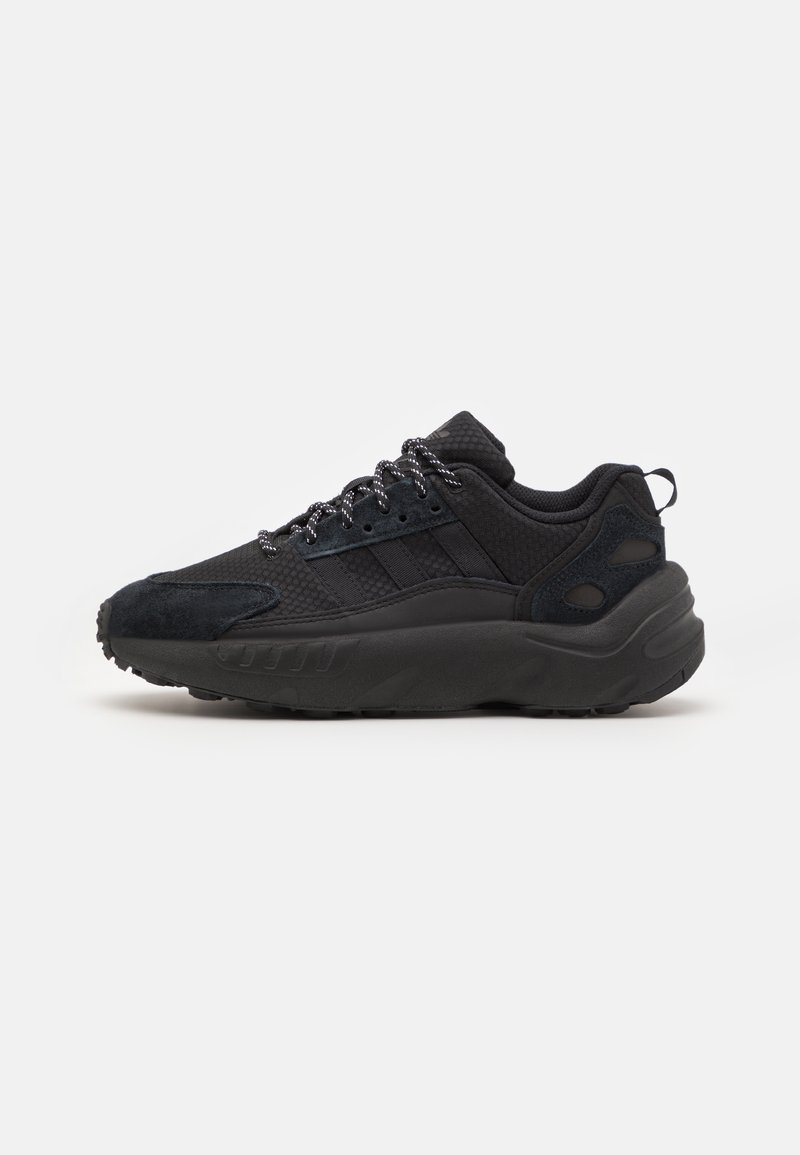 Sneakers low