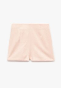 Shorts de lino de cintura alta en color rosa claro, con un ajuste limpio y entallado, frente liso y sin bolsillos o adornos visibles.