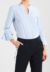 More & More Camicia - light blue
