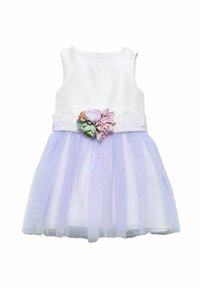 Abito bianco con top testurizzato e gonna in tulle lilla. Presenta decorazioni floreali e dettagli in pizzo in vita.