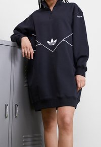 adidas Originals Vardagsklänning - black
