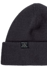 Donkergrijze gebreide beanie met een geribbelde textuur. Beschikt over een omgevouwen manchet en een zwart etiket met witte tekst "PROTEST HOUSE OF SNOW."