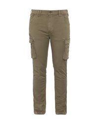 Herren Cargo-Hosen in Khaki mit Knopfverschluss, Gürtelschlaufen, Fronttaschen und großen seitlichen Klapptaschen. Gerade Beinform mit Knie-Nähten.