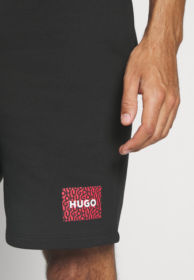 Herren Trainingsanzüge | HUGO DRAIG Shorts black/schwarz - JY69118 Herren Trainingsanzüge | HUGO DRAIG Shorts black/schwarz - JY69118