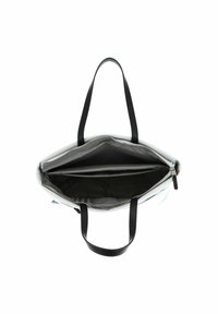 Sac fourre-tout à poignée noire avec un extérieur gris clair, dotée d'une fermeture éclair et de deux compartiments intérieurs. Texture lisse, design minimal.