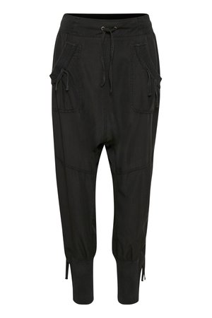 Schwarze Jogginghosen aus leichtem Material mit elastischem Bund, Kordelzug und zwei seitlichen Taschen sowie Rippbündchen.