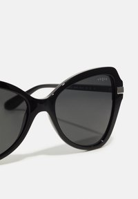 VOGUE Eyewear 0VO5479S - Akiniai nuo saulės - black