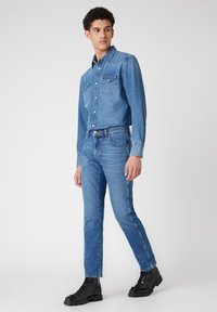 Wrangler - Jeansy Straight Leg
