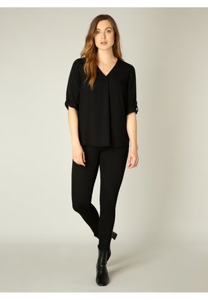 BASE LEVEL YILL - Blouse - black