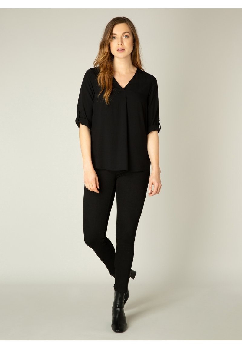 BASE LEVEL YILL - Blouse - black