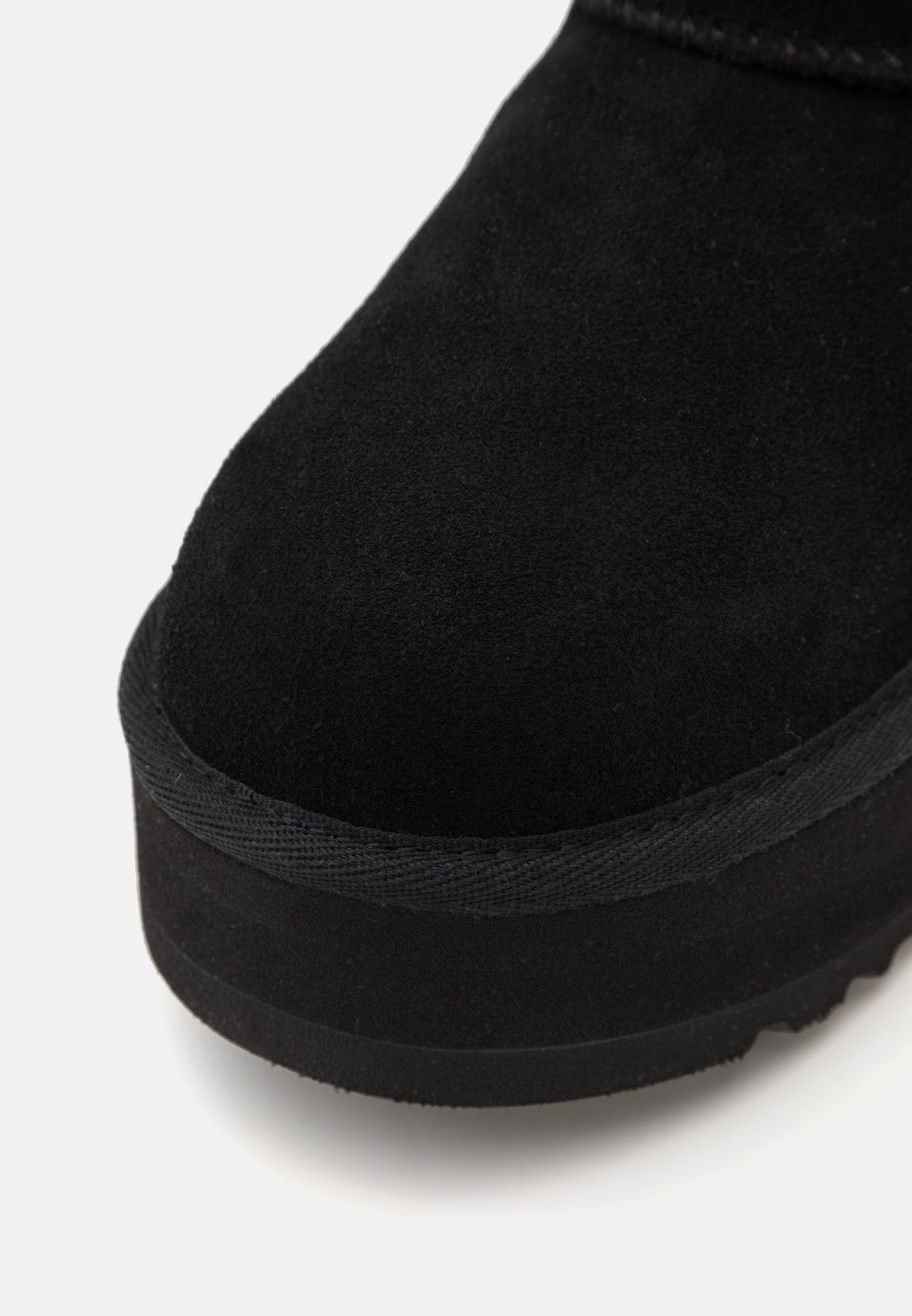 UGG CLASSIC MINI - Botine cu platformă - black/negru - Zalando.ro