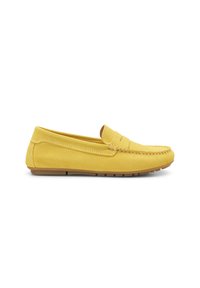 Sárga velúr slip-on cipők, lekerekített orral, díszítő varrással és rugalmas gumitalppal, amelyek ideálisak a hétköznapi viselethez.