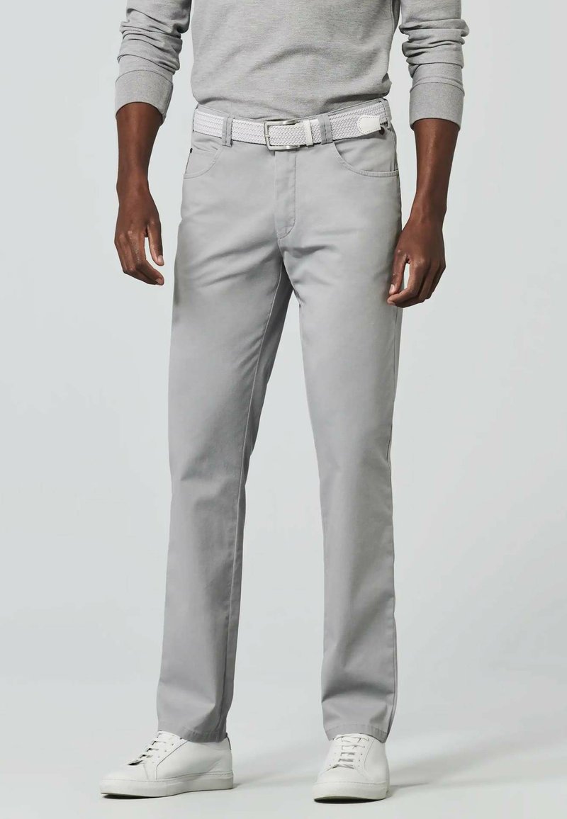 Light gray trousers made of cotton with a straight-leg fit, paired with a white woven belt and white sneakers. Simple design; no patterns.
