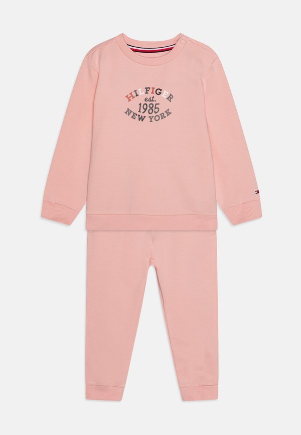 BABY MONOTYPE OVAL UNISEX SET - Tracksuit - soft rose