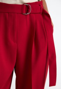 BOSS TAPIAH - Kelnės - bright red