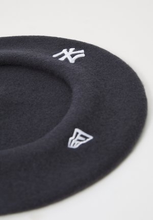 Classificação 3: New Era - BERET - Chapéu