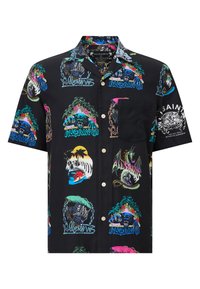 Camisa negra de manga corta con estampados gráficos coloridos, incluyendo calaveras y animales, con bolsillo en el pecho y cierre de botones.