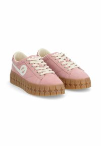 Pink suede sneakers with a textured rubber sole, featuring a white logo on the side. Laced design and padded collar for comfort.