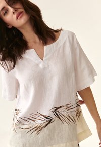 TATUUM MATYLDANA - Blouse - white