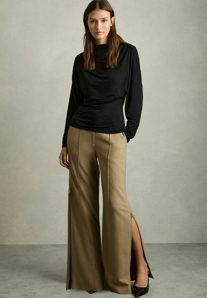 Reiss REGULAR FIT - DAISY DRAPED - Langarmshirt - black