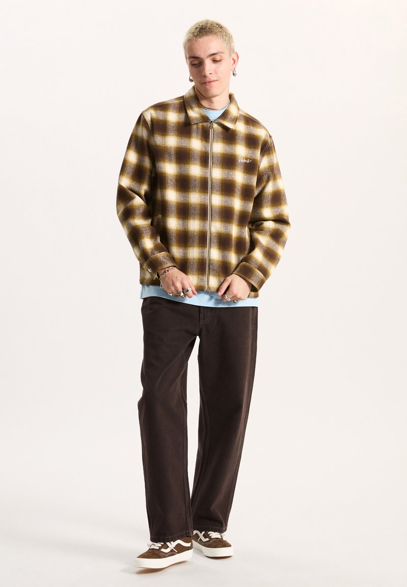 Vans CRESTMONT PLAID SHACKET - Lehká bunda - light beige