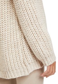 Cartoon Kofta - beige