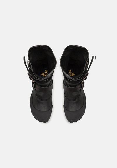 Vivienne Westwood ANIMAL PIRATE BOOT - Bottes de cowboy / motard - black