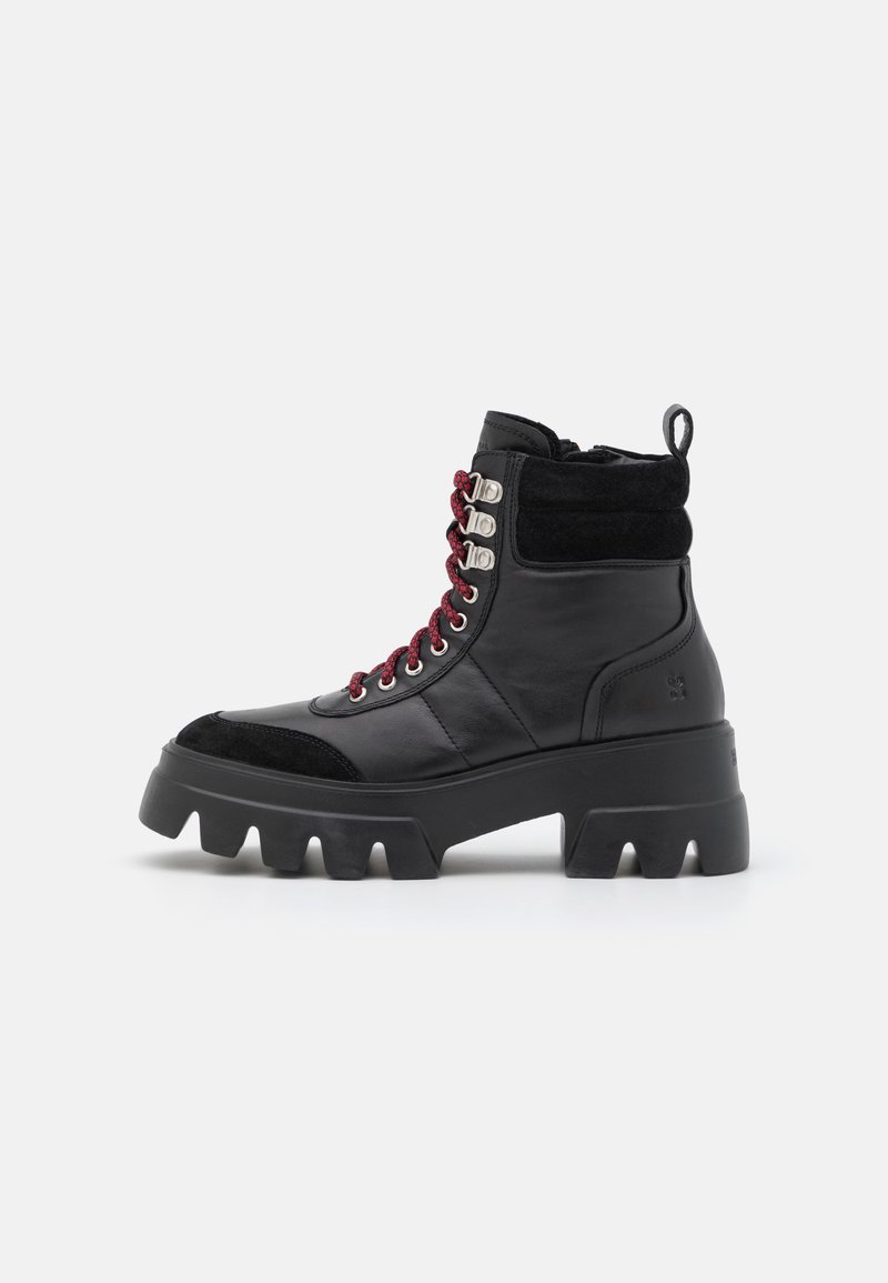 Botines con cordones