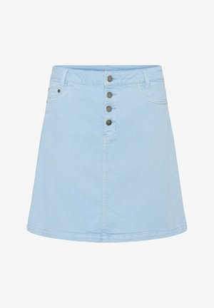 Világoskék farmer szoknya elülső gombos záródással, övtartókkal és két elülső zsebbel, A-vonalú szabás.