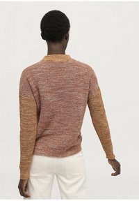 hessnatur Jumper - brown