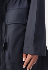 Hunter ORIGINAL JANNA - Αδιάβροχο μπουφάν - night sky